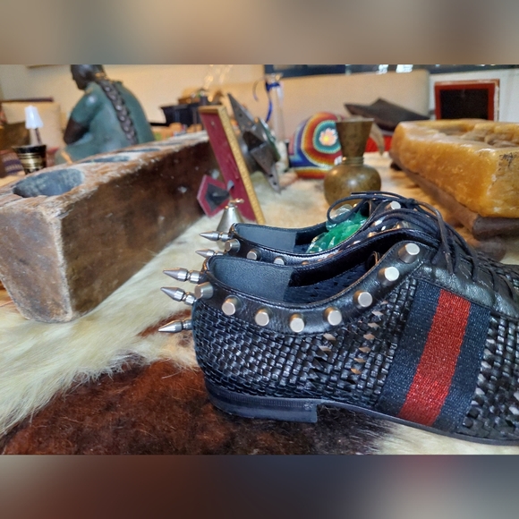 Gucci shoes studded - Picture 8 of 11